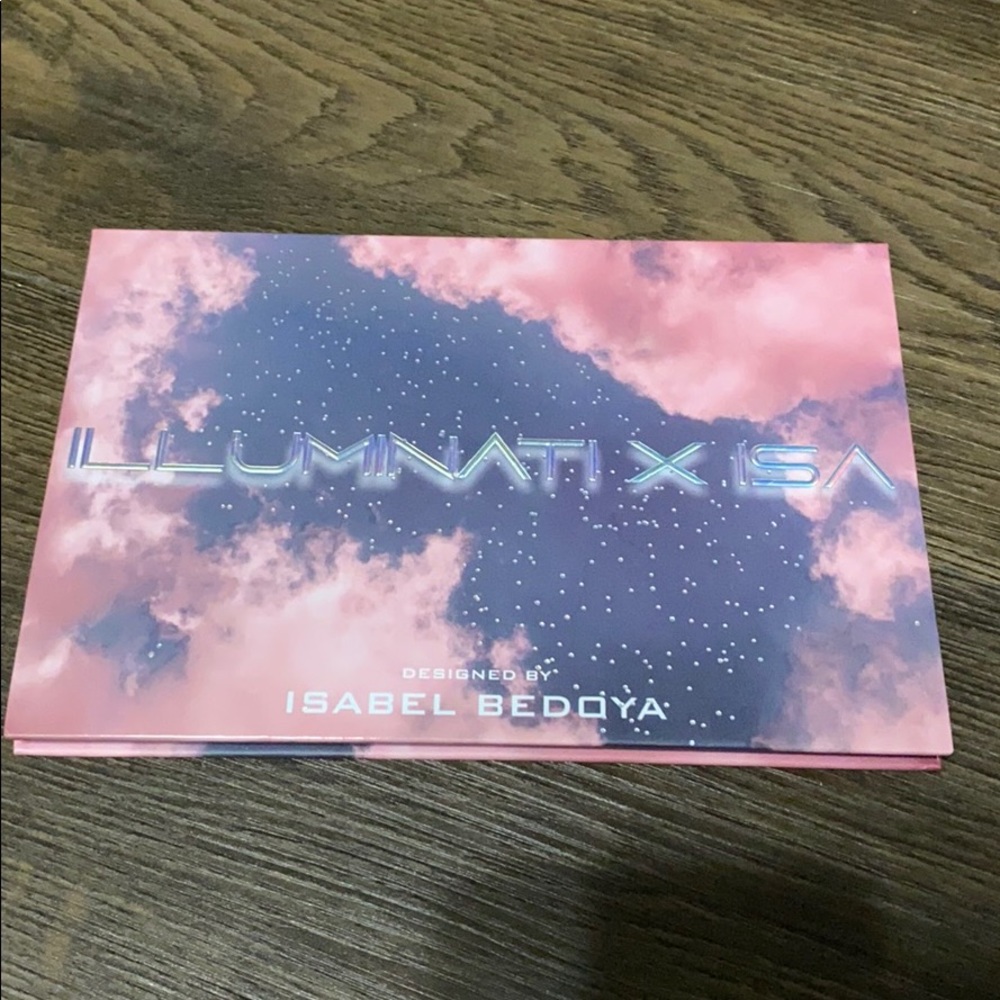 Illuminati X Isa palette